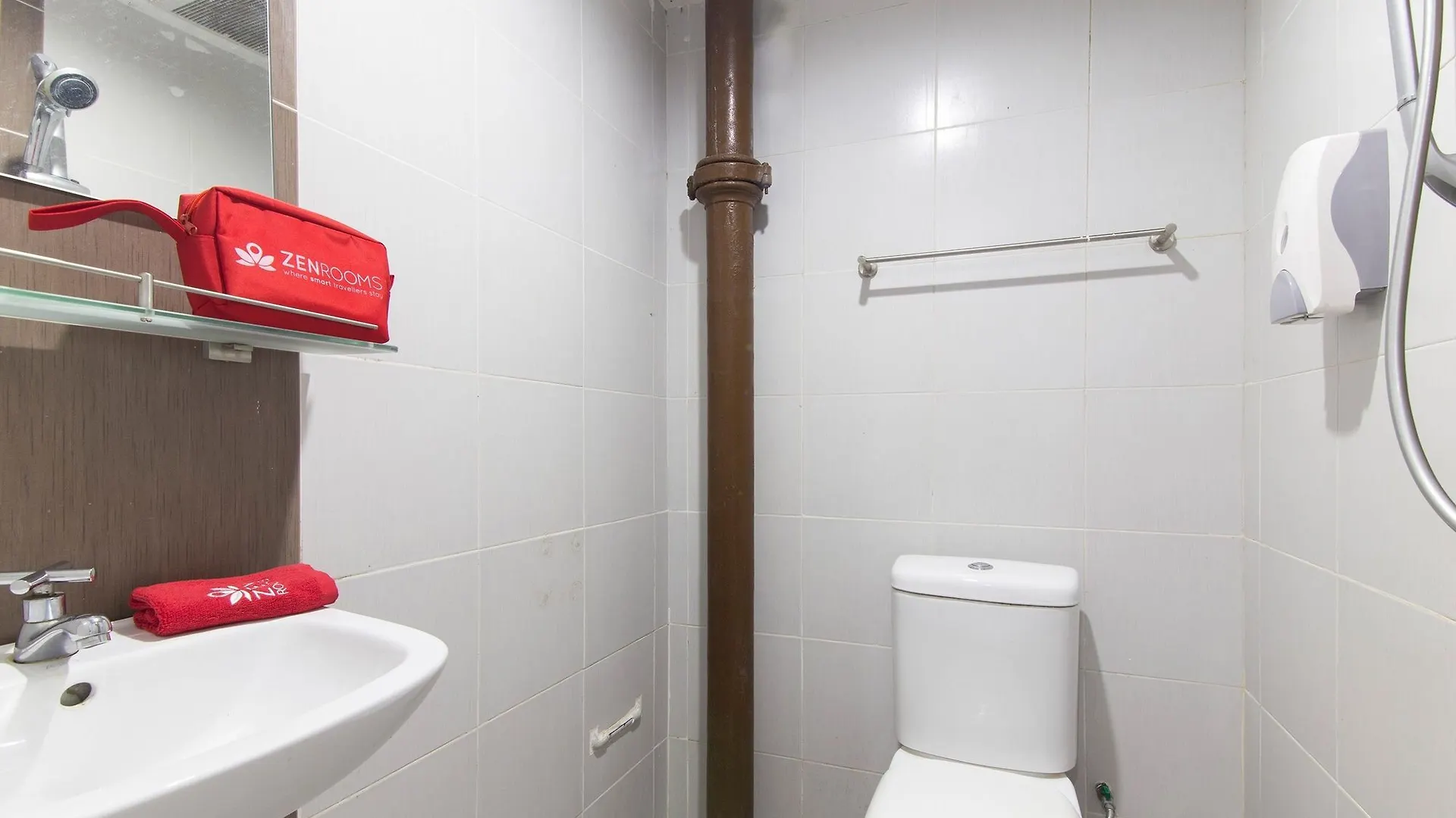 Zen Rooms Charlies Budget Hotel Τζωρτζ Τάουν