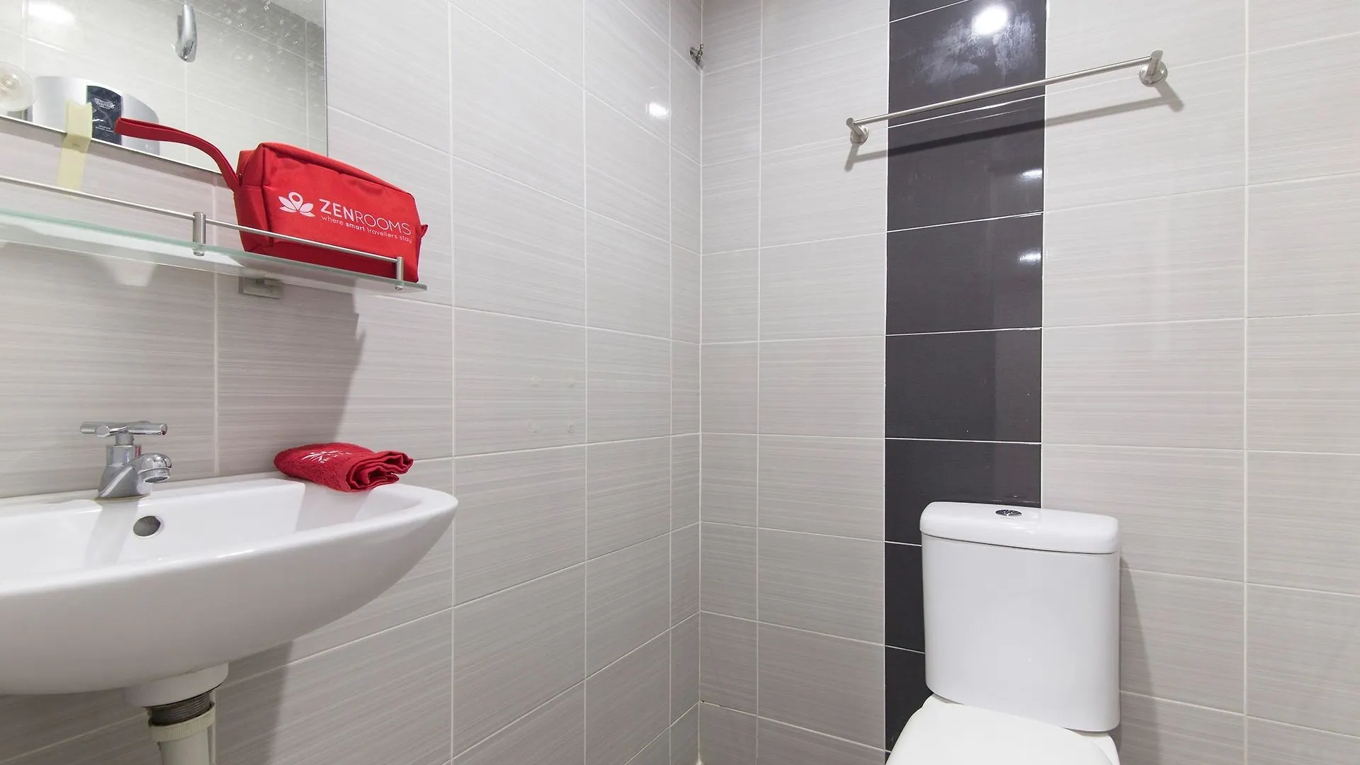 Zen Rooms Charlies Budget Hotel Τζωρτζ Τάουν